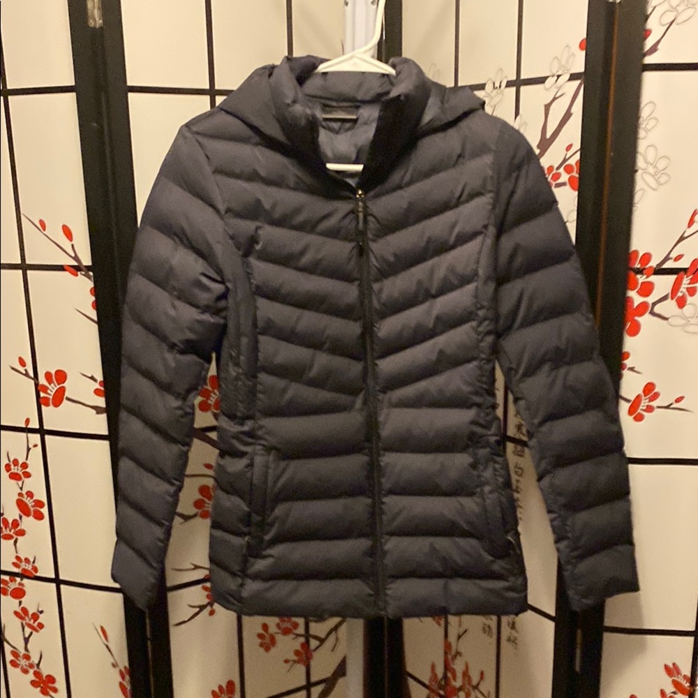 Women's Navy Puffer Jacket